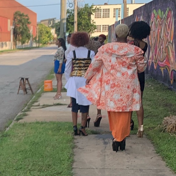 Floral jacket - Picture 6 of 9